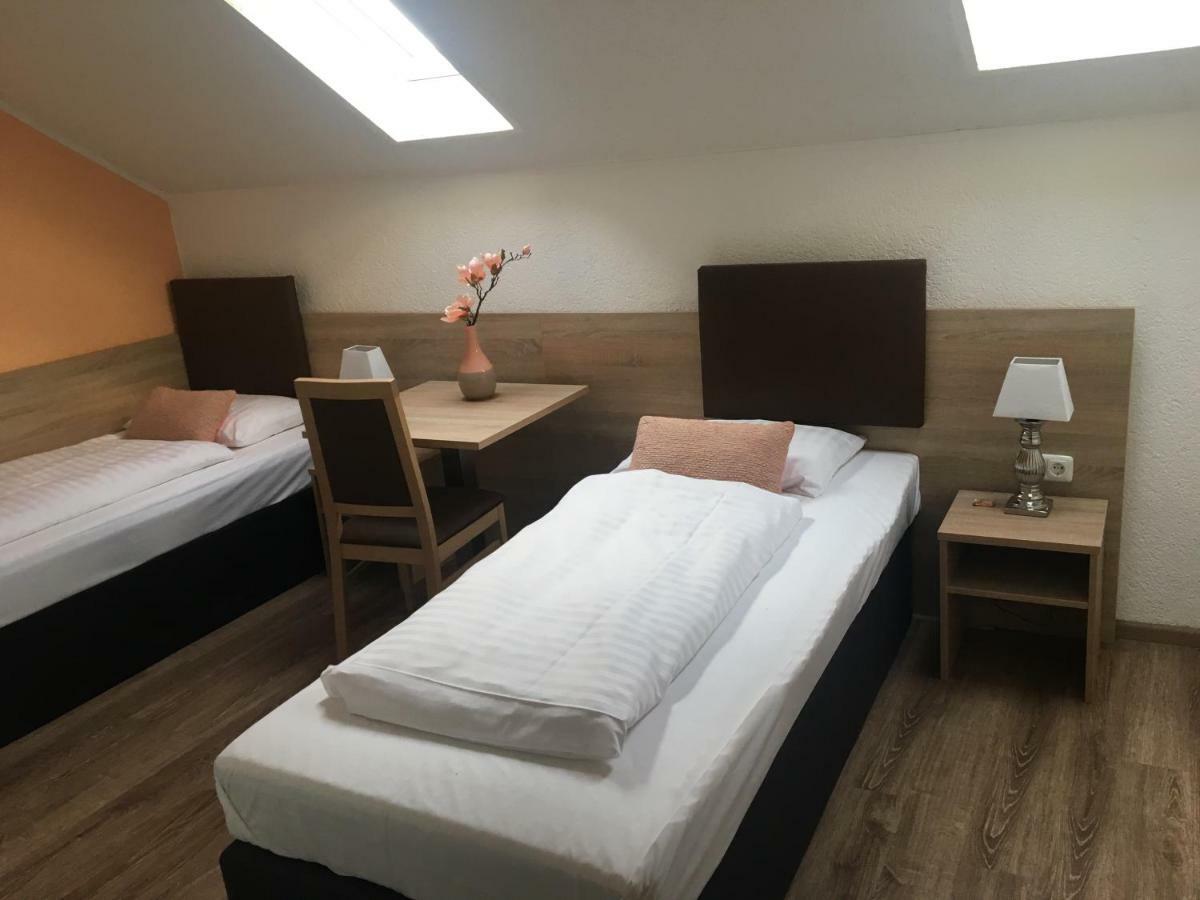 Central Hotel Duisburg Eksteriør bilde