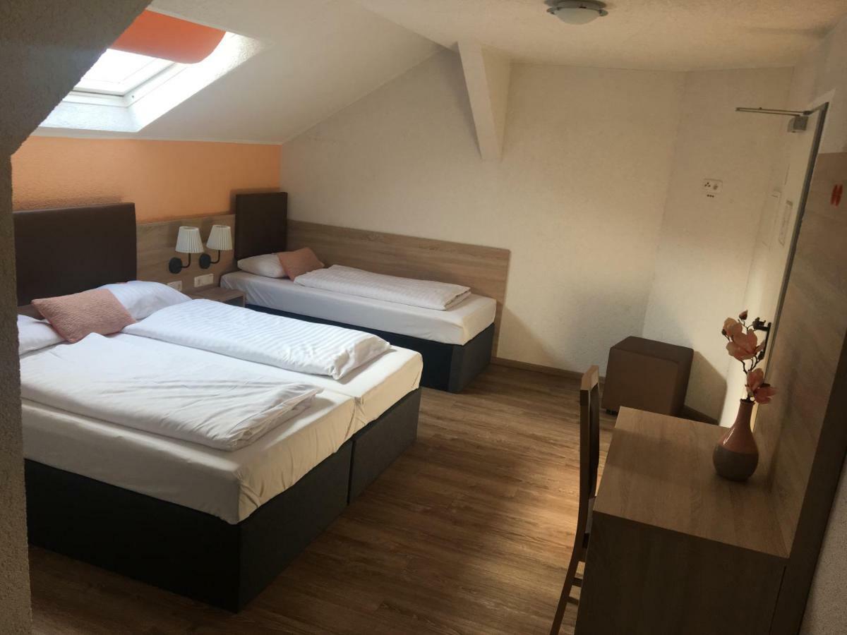 Central Hotel Duisburg Eksteriør bilde