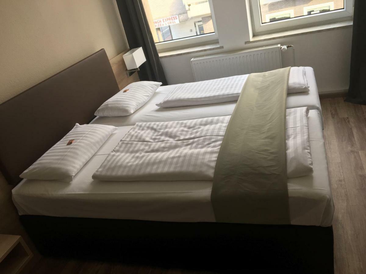 Central Hotel Duisburg Eksteriør bilde